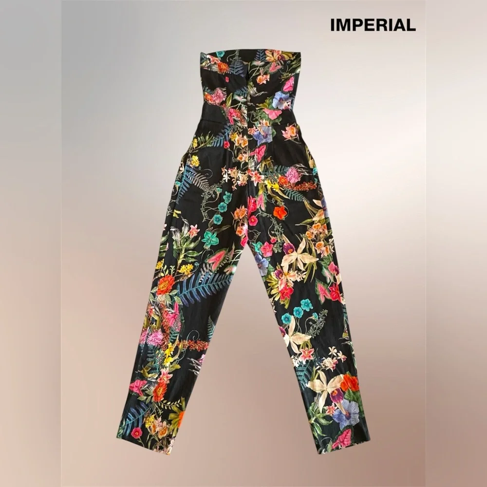 🛍️SALE🛍️IMPERIAL Elegant Strapless Jumpsuit with Vibrant Floral Tropical Pattern - Picture 3 of 7